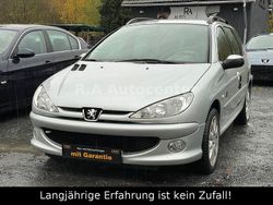 Silber Gebraucht 2007 Peugeot 206 Limousine | 2.200 € (Etwas zu teuer)