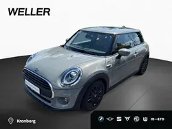 Moonwalk grey (grau) Gebraucht 2020 Mini ONE Kleinwagen | 22.990 € (Teuer)