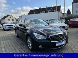 Schwarz Gebraucht 2014 Infiniti Q70 Limousine | 17.500 €