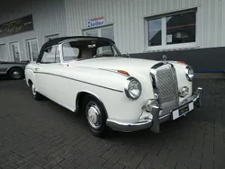 Weiß Gebraucht 1960 Mercedes 220 SE Cabrio | 125.900 €