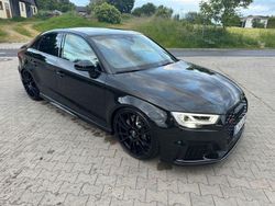 Schwarz Gebraucht 2019 Audi RS3 Sport Limousine | 40.700 € (Fairer Preis)