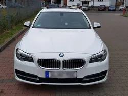 Weiß Gebraucht 2014 BMW 528 Limousine | 14.000 €