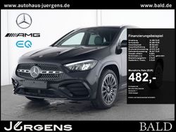 Schwarz kosmosschwarz metallic Gebraucht 2024 Mercedes GLA250 AMG SUV | 51.880 €
