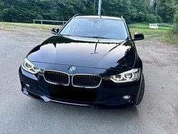 Schwarz Gebraucht 2014 BMW 318 Comfort Edition Kombi | 11.400 € (Fairer Preis)