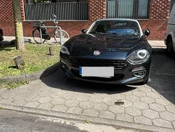 Schwarz Gebraucht 2017 Fiat 124 Spider Lusso Cabrio | 17.499 € (Etwas zu teuer)