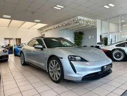 Silber Gebraucht 2023 Porsche Taycan Performance Package Limousine | 64.850 € (Superpreis)