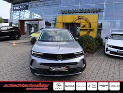 Kontrast grau metallic Gebraucht 2024 Opel Mokka Elegance SUV | 24.990 € (Fairer Preis)