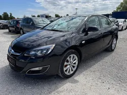 Schwarz Gebraucht 2012 Opel Astra Limousine | 4.700 € (Fairer Preis)