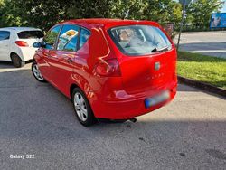 Rot Gebraucht 2008 Seat Altea Van / Kleinbus | 3.200 €