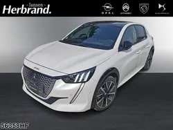 Weiß Gebraucht 2021 Peugeot e-208 GT Kleinwagen | 17.990 € (Fairer Preis)