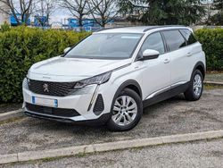 Weiß Gebraucht 2021 Peugeot 5008 Style Van / Kleinbus | 21.990 € (Guter Preis)