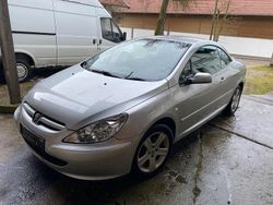Silber Gebraucht 2004 Peugeot 307 CC Cabrio | 3.150 € (Fairer Preis)