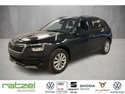 Schwarz Gebraucht 2022 Skoda Kamiq Ambition SUV | 16.880 € (Fairer Preis)