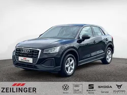 Mythosschwarz (metallic) Gebraucht 2023 Audi Q2 SUV | 22.549 € (Guter Preis)