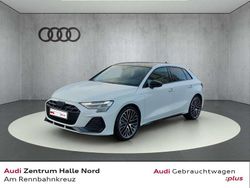 Gletscherweiß metallic Gebraucht 2025 Audi A3 S-Line Kombi | 54.980 €
