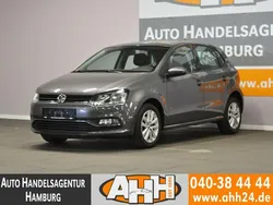 Pepper grey metallic (grau) Gebraucht 2016 VW Polo Comfortline Limousine | 10.990 € (Fairer Preis)