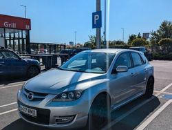 Grau Gebraucht 2008 Mazda 3 Limousine | 11.500 €