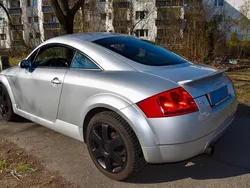 Silber Gebraucht 1999 Audi TT Sport Coupé | 5.850 € (Teuer)