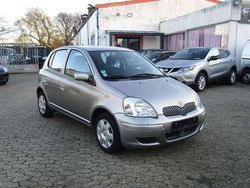 Grey metallic Gebraucht 2004 Toyota Yaris Sol Kleinwagen | 1.900 € (Guter Preis)