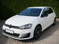 Weiß Gebraucht 2015 VW Golf VII Sportline Limousine | 12.990 € (Fairer Preis)