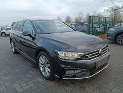 Gebraucht 2020 VW Passat R-line Limousine | 13.990 € (Fairer Preis)