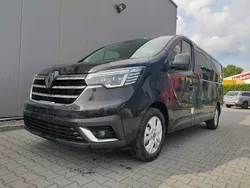 Schwarz Neu 2024 Renault Trafic Zen Van | 35.579 € (Guter Preis)