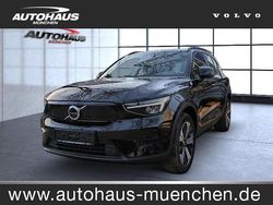 Black solid (stone) / solid (schwarz) Gebraucht 2022 Volvo XC40 Plus SUV | 33.990 € (Fairer Preis)