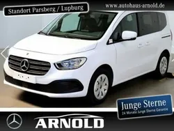 Weiß (arktikweiß) Gebraucht 2024 Mercedes 180 Limousine | 26.950 € (Fairer Preis)