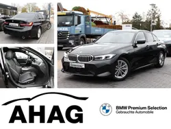 Saphirschwarz metallic Gebraucht 2024 BMW 330 Comfort Edition Limousine | 42.990 € (Superpreis)