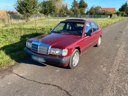 Rot Gebraucht 1990 Mercedes 190 Limousine | 3.000 €