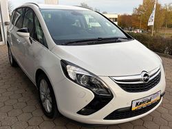 Weiß Gebraucht 2014 Opel Zafira Tourer Innovation Van / Kleinbus | 9.900 € (Fairer Preis)
