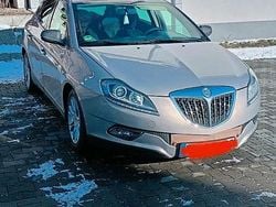 Grau Gebraucht 2009 Lancia Delta Kleinwagen | 2.000 € (Superpreis)