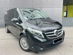 Schwarz Gebraucht 2016 Mercedes V250 Avantgarde Van / Kleinbus | 22.850 € (Teuer)