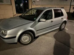 Silber Gebraucht 1999 VW Golf IV Kleinwagen | 1.100 €