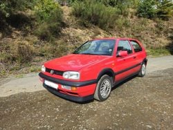 Rot Gebraucht 1994 VW Golf III GTI Limousine | 5.000 €