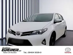 Weiss Gebraucht 2014 Toyota Auris Life+ Limousine | 10.950 € (Fairer Preis)
