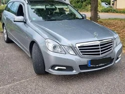 Schwarz Gebraucht 2010 Mercedes 350 Kombi | 10.950 € (Fairer Preis)