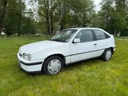 Weiß Gebraucht 1993 Opel Kadett | 6.999 €