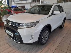 Weiß Gebraucht 2025 Suzuki Vitara Comfort SUV | 25.920 € (Etwas zu teuer)