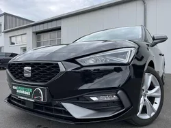 Mitternachtsschwarz Gebraucht 2024 Seat Leon FR-Line Kombi | 26.860 € (Guter Preis)