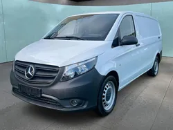 Weiß Gebraucht 2022 Mercedes Vito Van / Kleinbus | 28.900 € (Fairer Preis)