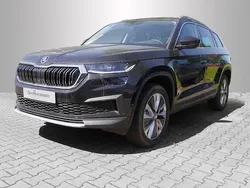Schwarzmagic perleffekt Gebraucht 2024 Skoda Kodiaq Style SUV | 44.890 € (Guter Preis)