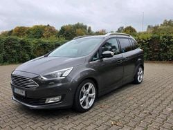 Braun Gebraucht 2016 Ford Grand C-Max Titanium Van / Kleinbus | 13.000 € (Fairer Preis)