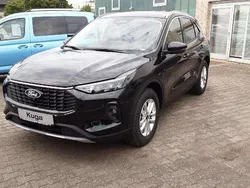 Obsidianschwarz metallic Gebraucht 2024 Ford Kuga Titanium SUV | 33.790 € (Superpreis)