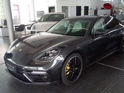 Grau Gebraucht 2018 Porsche Panamera Exclusive Series Limousine | 79.900 €