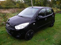 Schwarz Gebraucht 2012 Hyundai i10 Kleinwagen | 1.200 € (Superpreis)