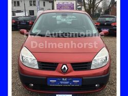 Rot Gebraucht 2005 Renault Scénic II Avantage Van / Kleinbus | 3.590 € (Teuer)