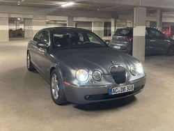 Grau Gebraucht 2005 Jaguar S-Type Executive Limousine | 7.900 € (Etwas zu teuer)