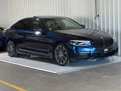 Blau Gebraucht 2018 BMW 530 M Sport Limousine | 32.900 € (Teuer)