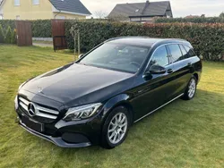 Schwarz Gebraucht 2018 Mercedes C220 Avantgarde Kombi | 24.999 € (Fairer Preis)